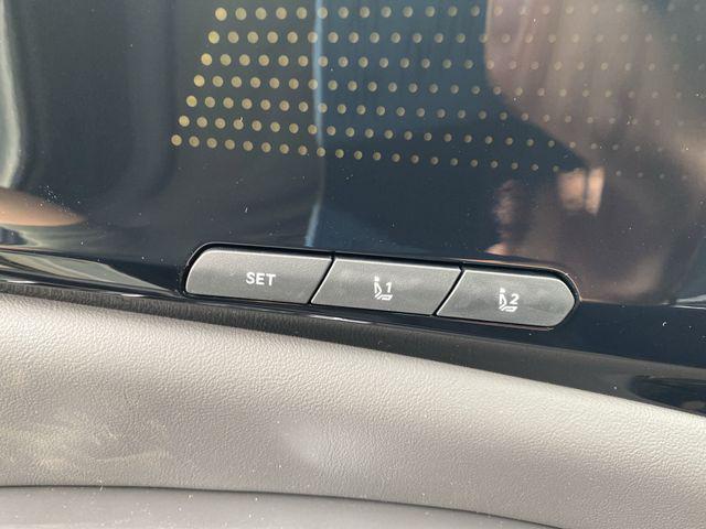 new 2025 Kia Carnival Hybrid car, priced at $56,066