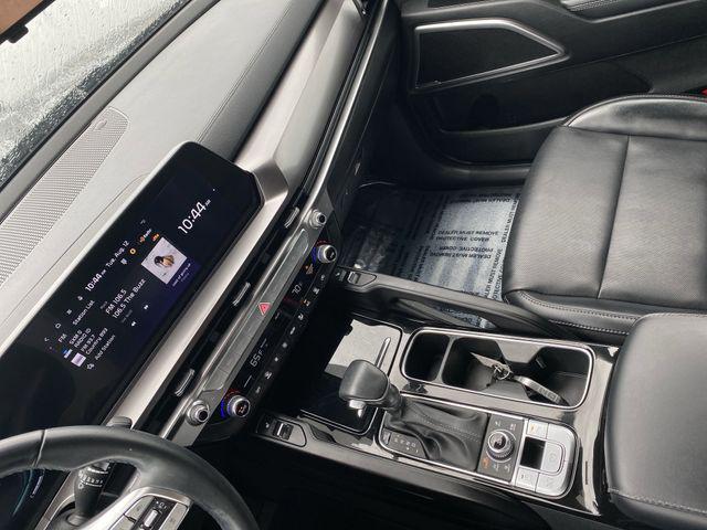 used 2024 Kia Telluride car, priced at $35,093