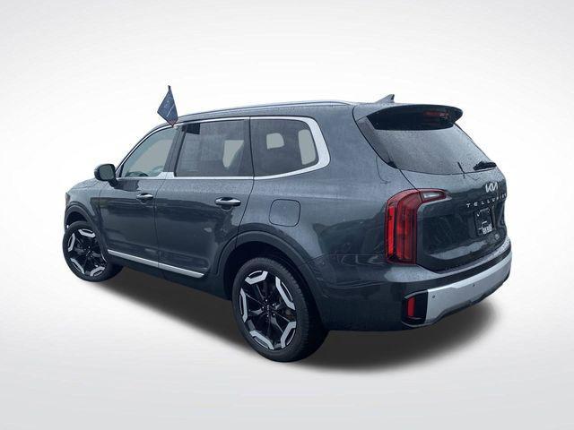 used 2024 Kia Telluride car, priced at $35,093