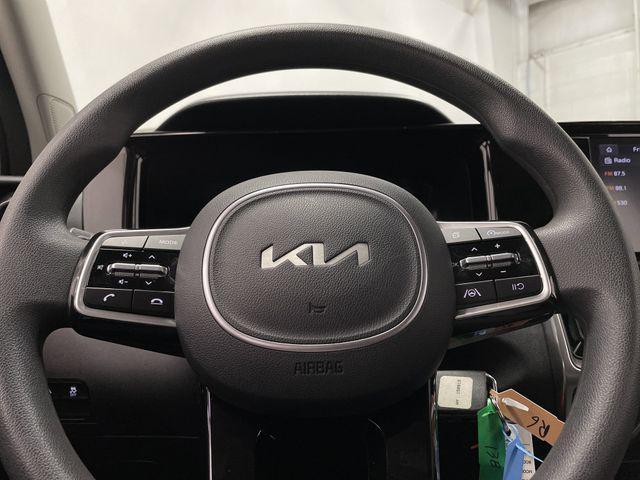 used 2022 Kia Sorento car, priced at $25,659