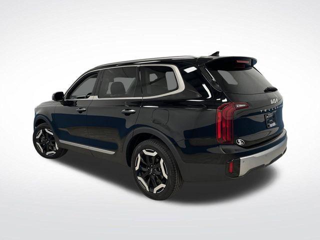 used 2024 Kia Telluride car, priced at $34,848
