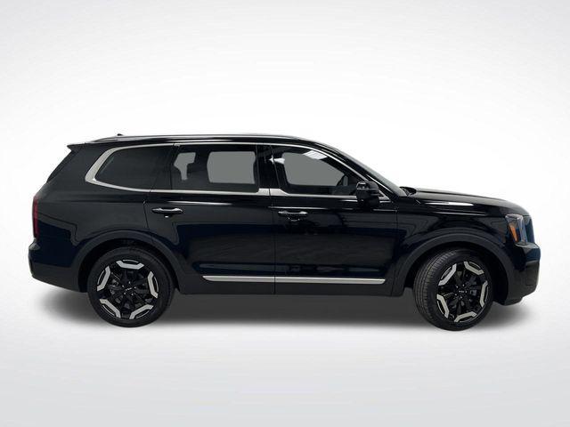 used 2024 Kia Telluride car, priced at $34,848
