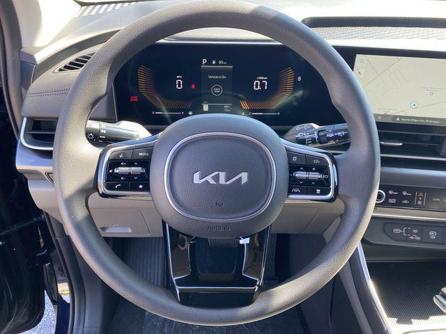 new 2025 Kia Carnival car, priced at $37,916