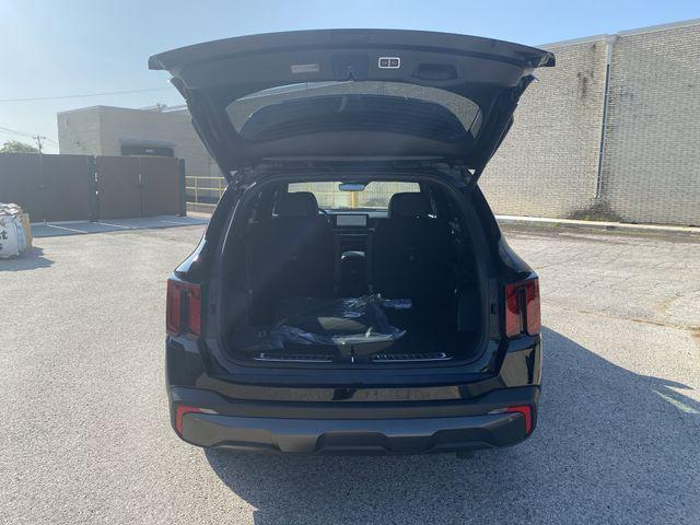 new 2025 Kia Sorento car, priced at $47,477