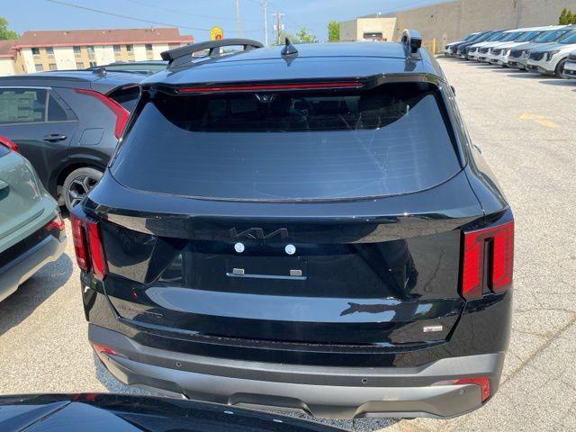 new 2025 Kia Sorento car, priced at $47,477