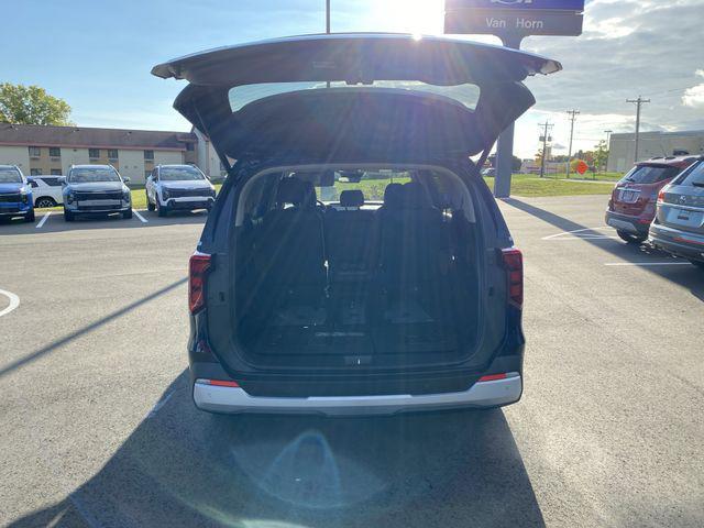 new 2026 Kia Carnival car, priced at $40,945