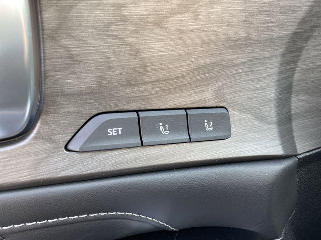 new 2026 Kia Sorento car, priced at $47,253