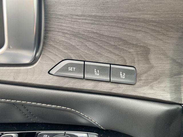 new 2025 Kia Sorento car, priced at $46,282