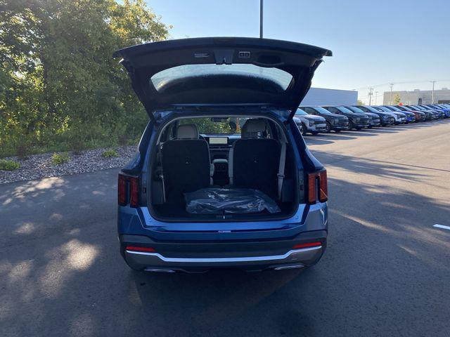 new 2025 Kia Sorento Hybrid car, priced at $40,547