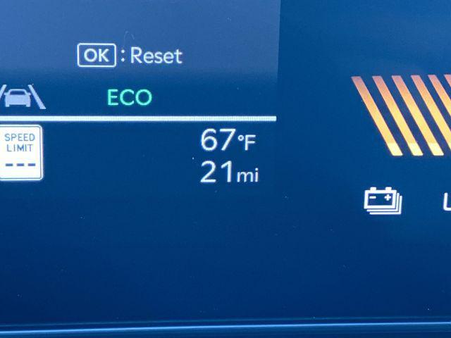 new 2025 Kia Sorento Hybrid car, priced at $40,547