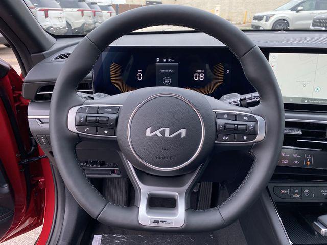 new 2025 Kia K5 car, priced at $30,369