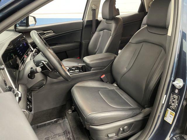 used 2023 Kia Sportage Hybrid car, priced at $26,558