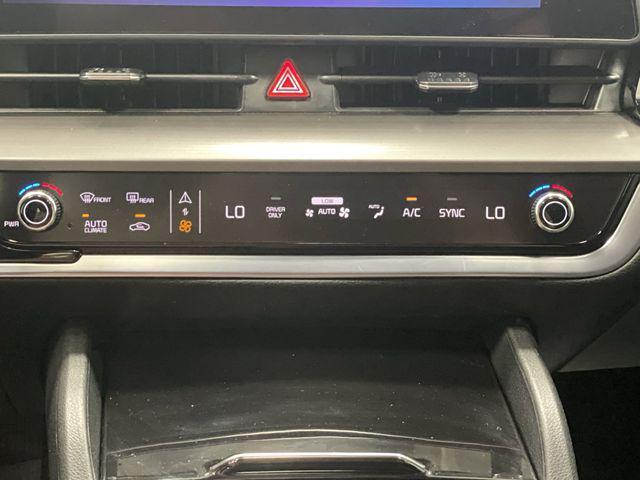used 2023 Kia Sportage Hybrid car, priced at $26,558