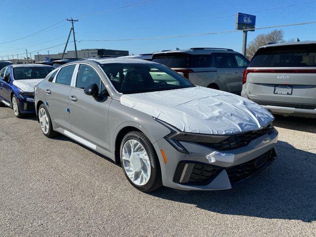 new 2025 Kia K5 car, priced at $32,365