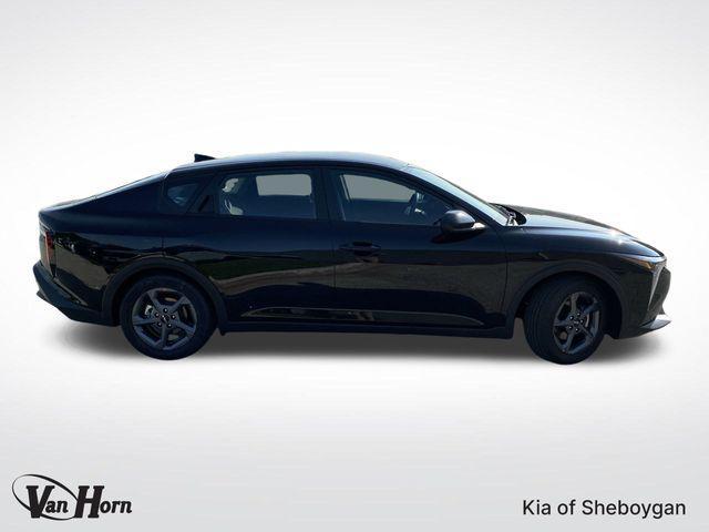 new 2025 Kia K4 car, priced at $23,198