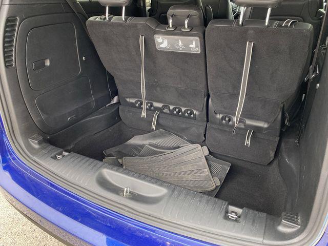 used 2020 Chrysler Pacifica Hybrid car, priced at $24,223