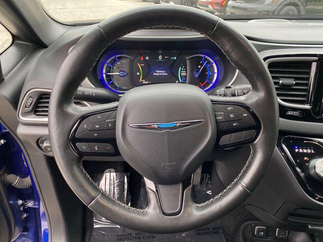 used 2020 Chrysler Pacifica Hybrid car, priced at $24,223