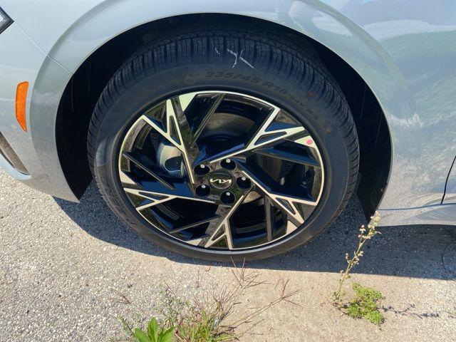 new 2026 Kia K5 car, priced at $31,937