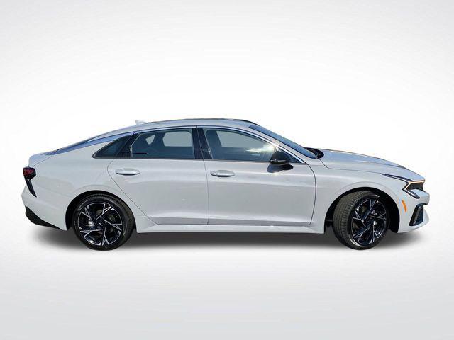 new 2026 Kia K5 car, priced at $30,253