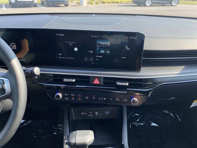 new 2026 Kia K5 car, priced at $30,253