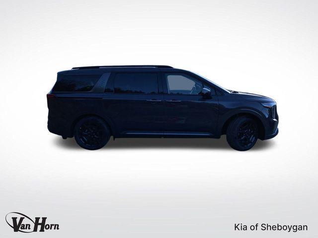 new 2025 Kia Carnival car, priced at $54,684