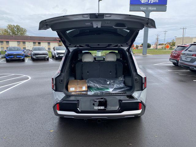 new 2026 Kia EV9 car, priced at $62,533