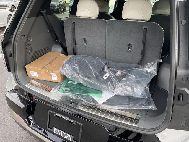 new 2026 Kia EV9 car, priced at $62,533