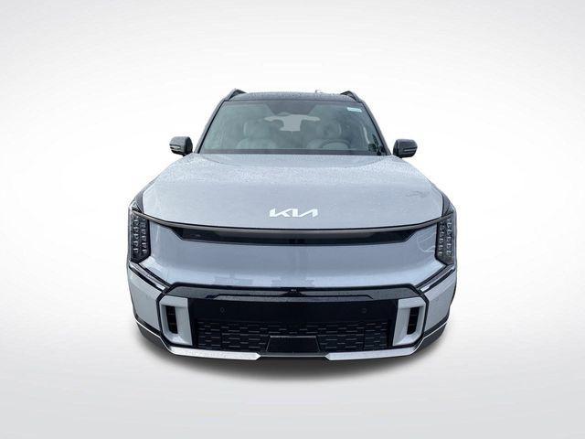 new 2026 Kia EV9 car, priced at $62,533