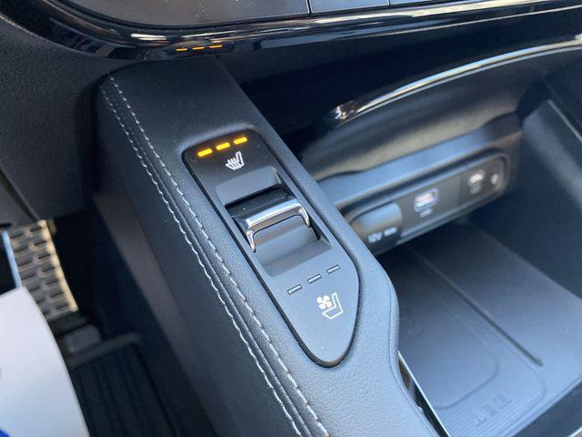 new 2025 Kia Telluride car, priced at $52,982