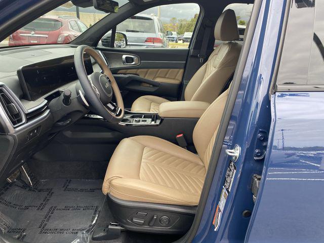 used 2024 Kia Sorento car, priced at $40,718