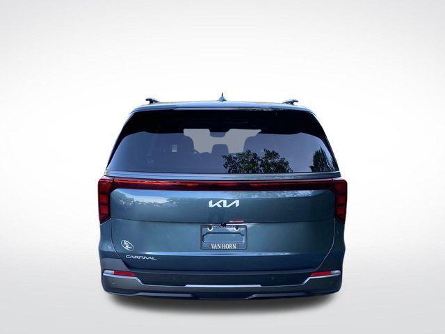 new 2025 Kia Carnival car, priced at $47,292