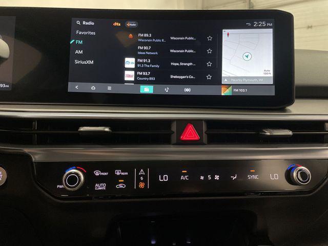 used 2024 Kia Sorento car, priced at $30,632
