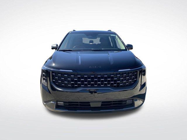 new 2025 Kia Carnival car, priced at $49,205