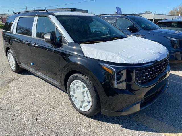 new 2025 Kia Carnival car, priced at $51,277