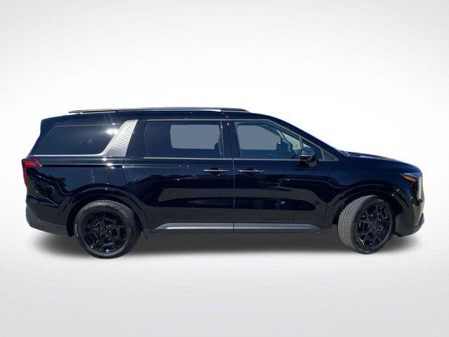 new 2025 Kia Carnival car, priced at $49,205