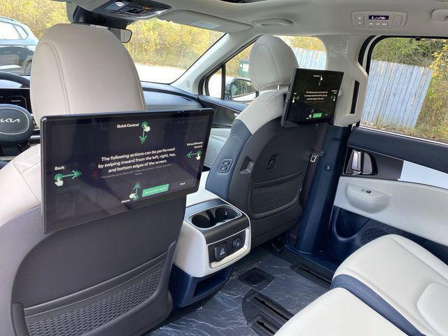 new 2025 Kia Carnival car, priced at $49,436