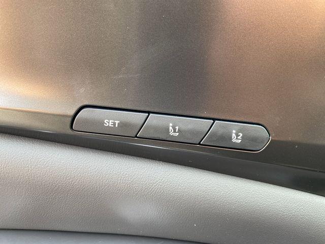 new 2025 Kia Carnival car, priced at $47,160