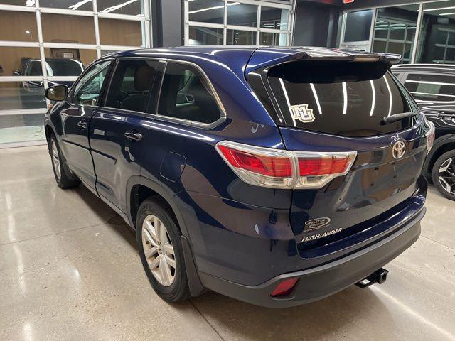 used 2015 Toyota Highlander car, priced at $16,190