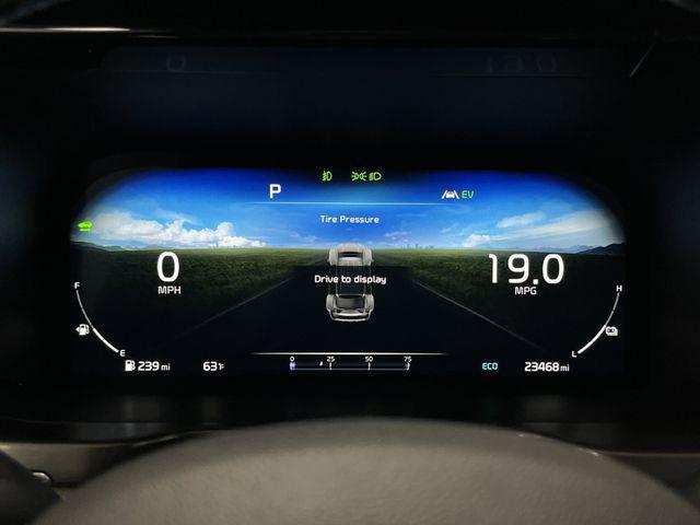 used 2023 Kia Sorento Hybrid car, priced at $31,930