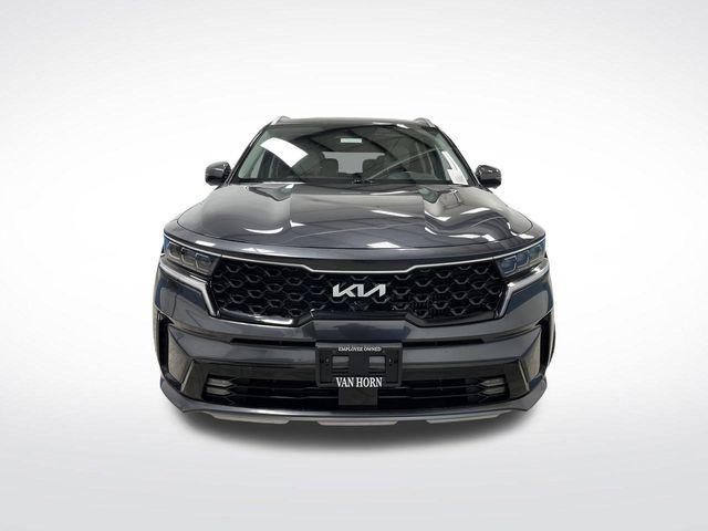 used 2023 Kia Sorento Hybrid car, priced at $31,930