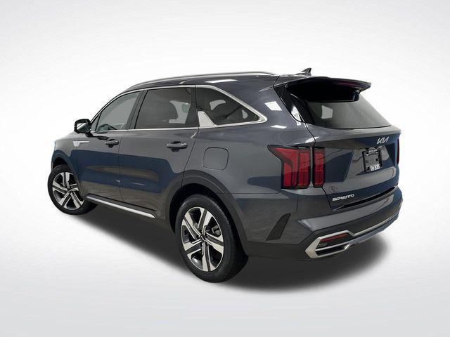 used 2023 Kia Sorento Hybrid car, priced at $31,930
