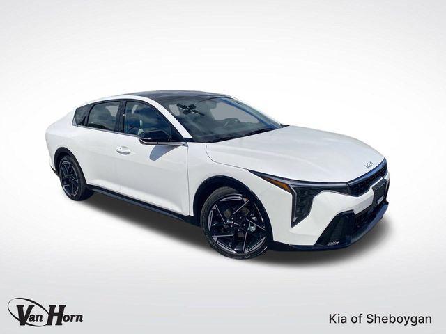 new 2025 Kia K4 car, priced at $27,322