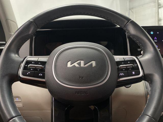 used 2022 Kia Sorento car, priced at $26,392