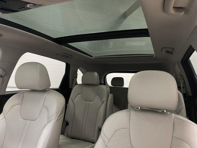 used 2022 Kia Sorento car, priced at $26,392