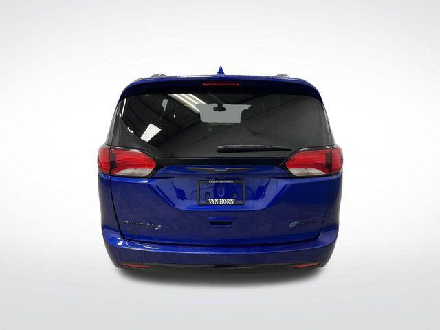 used 2020 Chrysler Pacifica Hybrid car, priced at $24,775