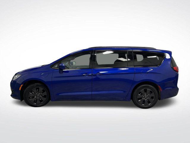used 2020 Chrysler Pacifica Hybrid car, priced at $24,775