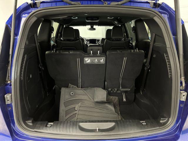 used 2020 Chrysler Pacifica Hybrid car, priced at $24,775
