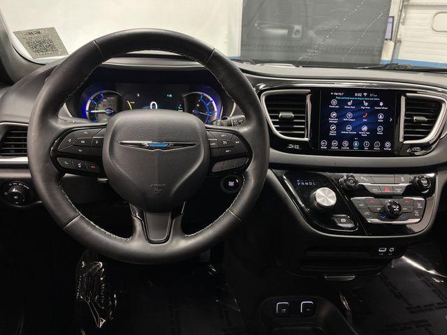 used 2020 Chrysler Pacifica Hybrid car, priced at $24,775