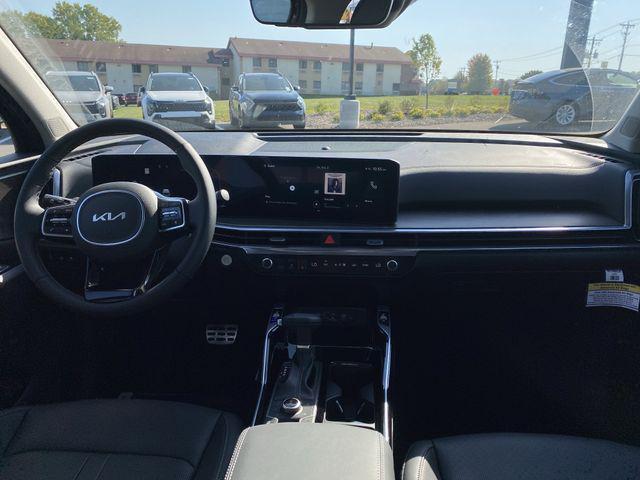 new 2025 Kia Sorento car, priced at $44,222