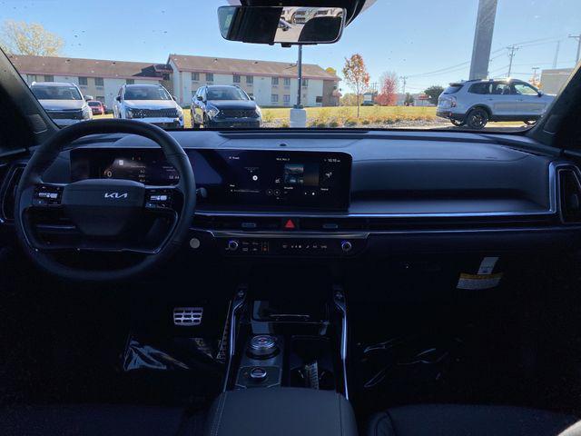 new 2026 Kia Sorento Hybrid car, priced at $46,915